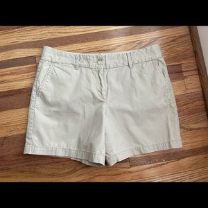 Loft Khaki shorts size 8